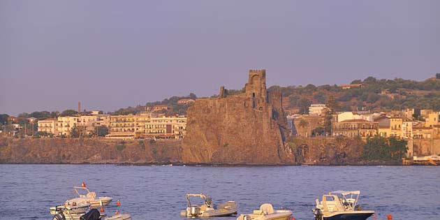 Aci Castello Summer Fest